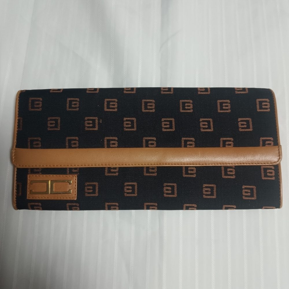 Carlotta Envelope Clutch With Strap